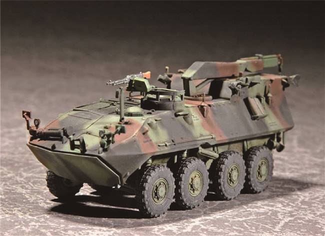 707269 1/72 Light Armored Vehicle-Recovery (LAV-R)