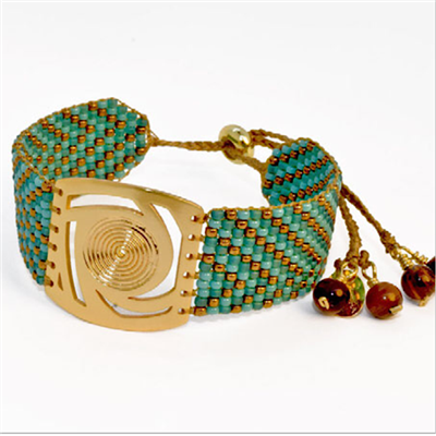 â€œTwistâ€ Beaded Bracelet
