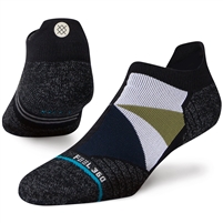 Stance Resolute Tab Running Sock. (Black)