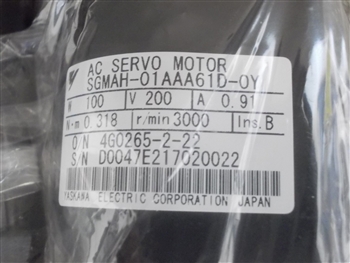 USED OMRON SERVO MOTOR (SGMAH-01AAA61D-0Y)