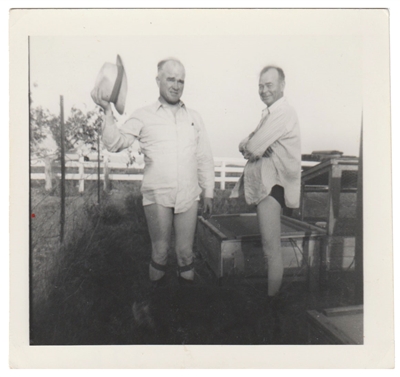 Pantsless