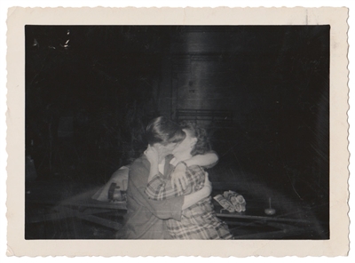 Spotlight Kiss