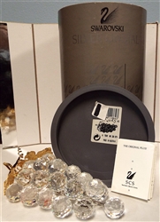 Swarovski Silver Crystal
Bunch of Grapes from Sparkling Fruit Collection 
Retired in 2004 
Model# A-7509-NR-150-070 11864
Original with Documentation 
Original Retail $455.00
