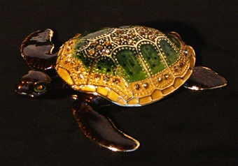Stunning Gold Turtle Crystal Trinket Box. 24k gold