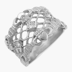 14k White Gold Ladies 3 Stone Princess Diamond Claddagh Ring 7mm