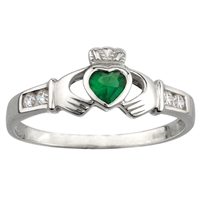 Sterling Silver Ladies Synthetic Emerald & C.Z. Shoulders Claddagh Ring 8mm