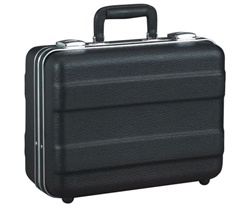 141106PR HEAVY-DUTY POLYETHYLENE CASE WITH PARALLEL RIB PATTERN WITHOUT FOAM