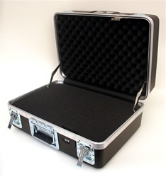 201409A HEAVY-DUTY ATA CASE WITH RECESSED HARDWARE