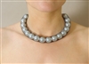 Giant pearl choker necklace in mesh