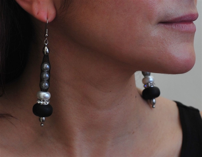 Pearl, black and rhinestone earrings in mesh