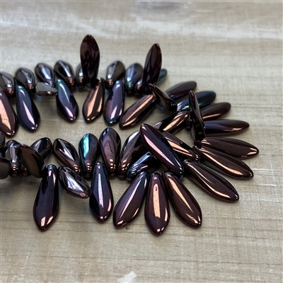 kelliesbeadboutique.com | Czech Dagger Beads 5x16mm Luster - Metallic Amethyst
