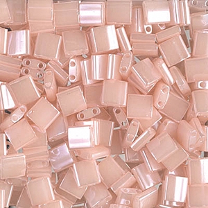 kelliesbeadboutique.com | Miyuki 5mm Pink Pearl Ceylon Tila Bead