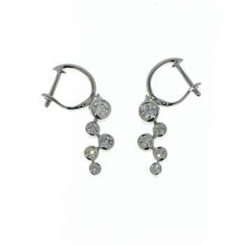 EDC0050 18k White Gold Diamond Earrings