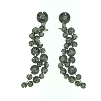 EDC01023 18k White Gold Diamond Earrings