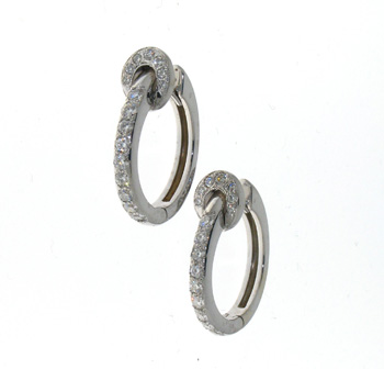 EDC1616 18k White Gold Diamond Earrings