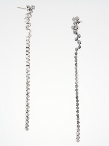 EDP2109 18k White Gold Diamond Earrings