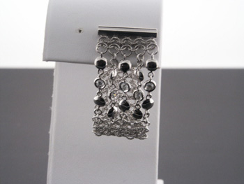 EDP2629 18k White Gold Diamond Earrings