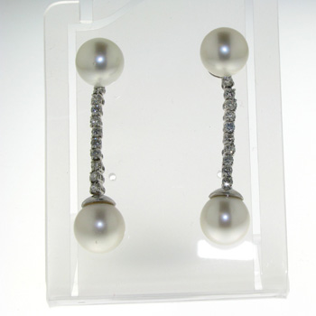EDP3366 18k White Gold Diamond Pearl Earrings