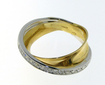 RLD0041 18k White & Yellow Gold Diamond Ring