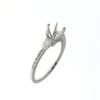 RLD01128 18k White Gold Diamond Ring