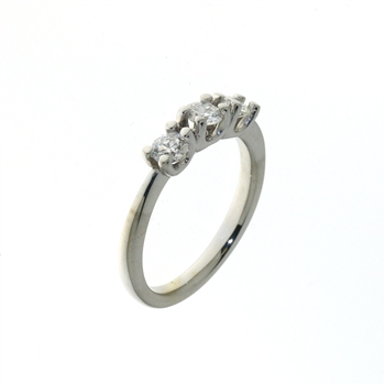 RLD01198 18k White Gold Diamond Ring